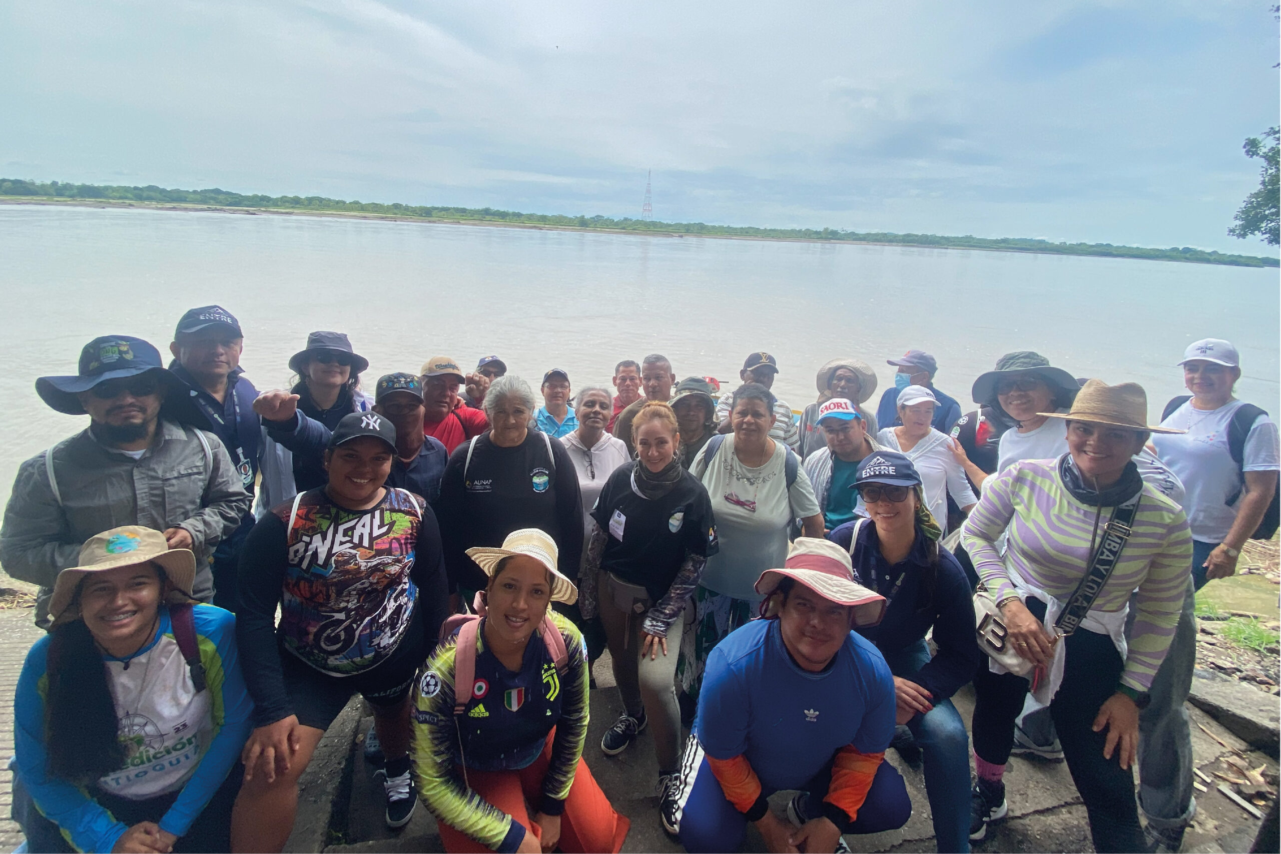 Comunidades del Magdalena Medio y Bosques tejen futuro sostenible en diálogo sobre pesca, agua y territorio